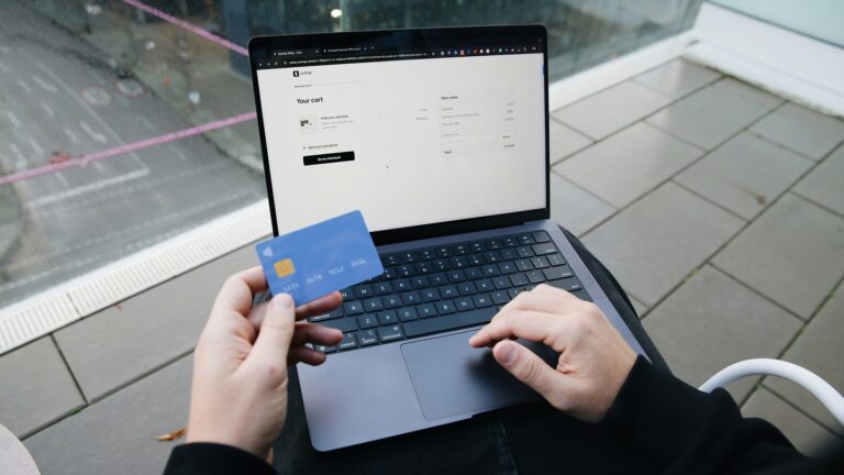 Ley de fraude en Chile y recomendaciones para evitar estafas con tarjetas bancarias