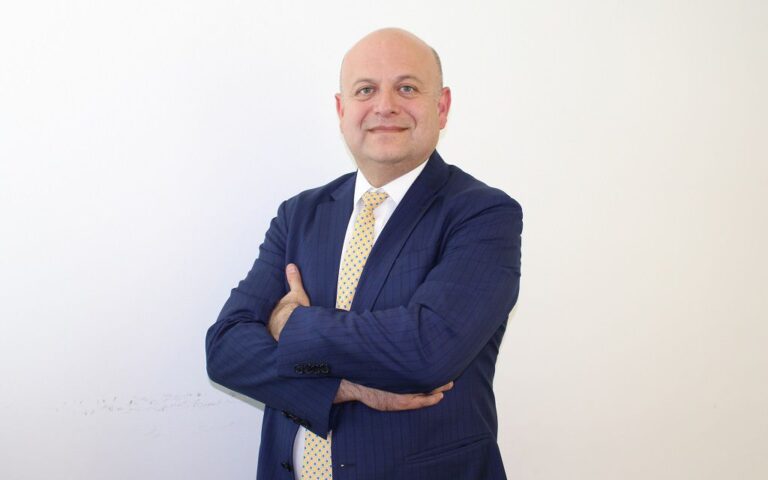 Proyección 2026 de las industrias más atacadas por cibercriminales según Cybertrust Latam.