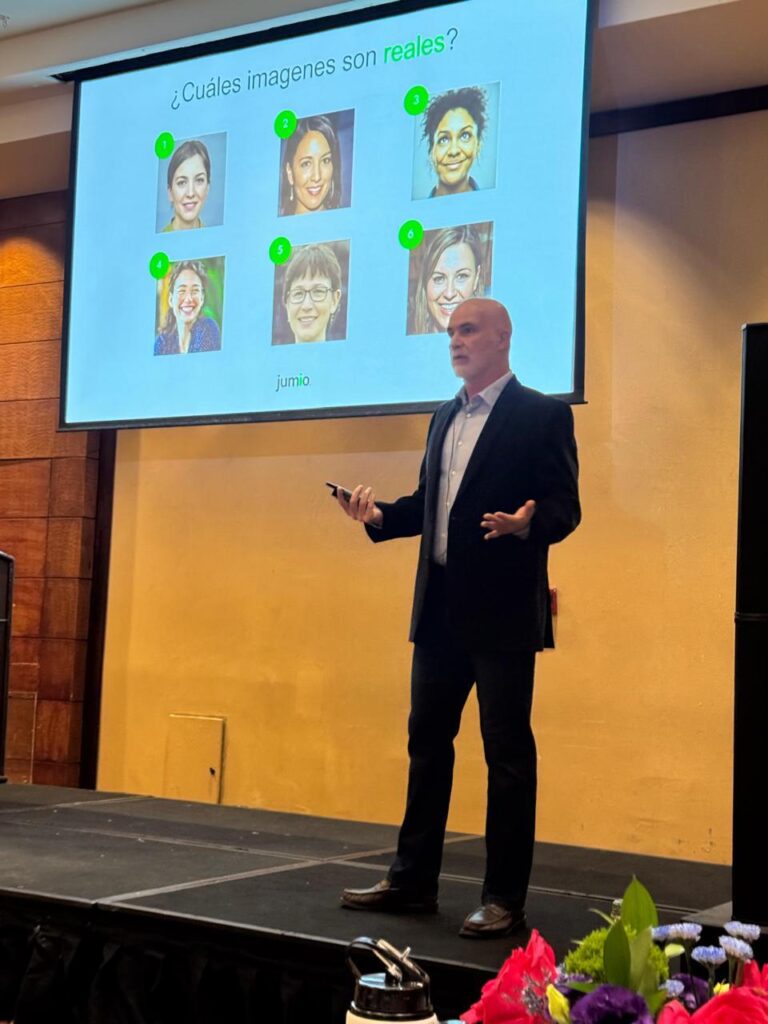 Ejecutivos de Jumio presentan tendencias de identidad reusable en Latinoamérica para 2026 durante el Identity Intelligence Tour en Santiago.