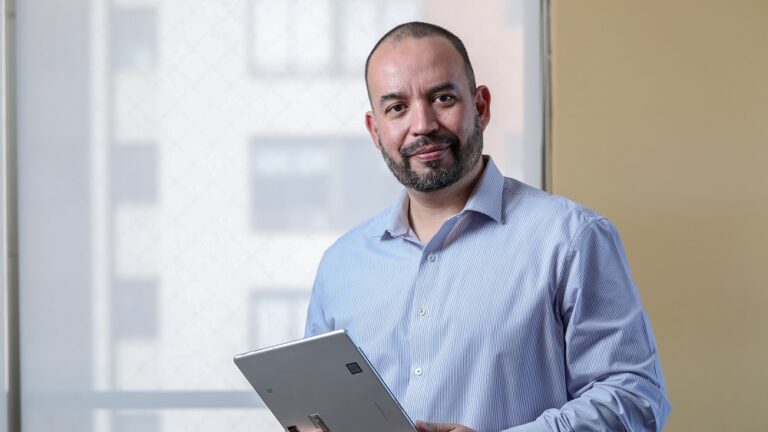 Marco Muñoz, CEO de IT-Talent en América Latina, analiza los desafíos del talento en ciberseguridad en el mercado chileno y regional.