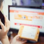 quishing CyberDay Chile — código QR malicioso en paquete sospechoso